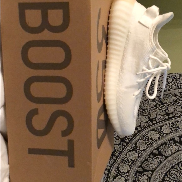 yeezy boost 350 pirate black foot locker Fashion Sunglasses